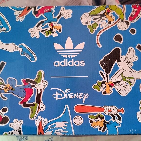 Disney Adidas Nizza Sport Goofy Shoes NIB - Picture 2 of 16
